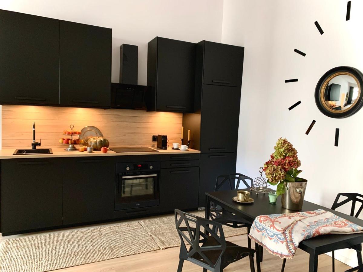 Black Velvet Apartment Cracovia Exterior foto