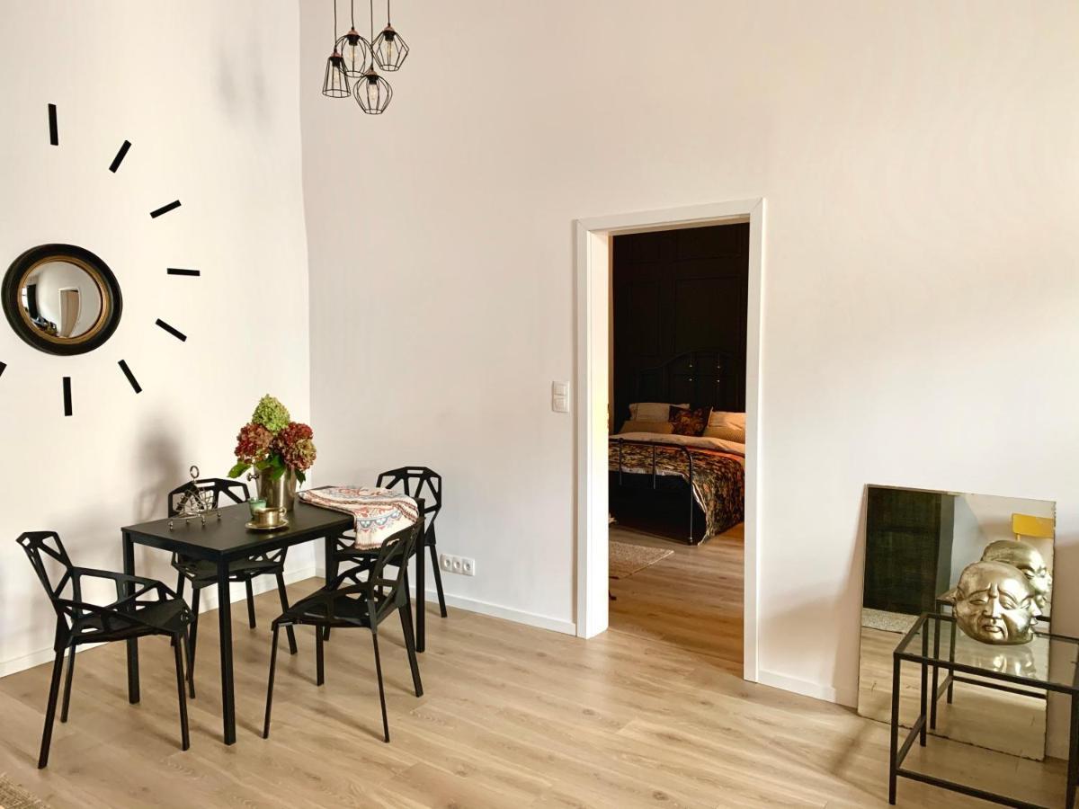 Black Velvet Apartment Cracovia Exterior foto